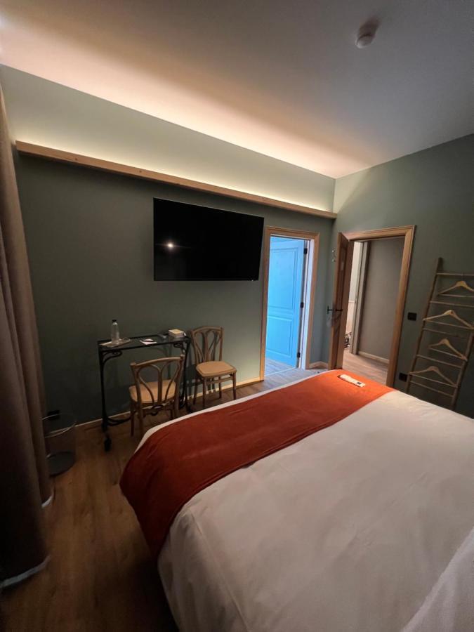 Hotel Maison Demelenne Отон Экстерьер фото
